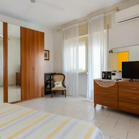 Sunrise Mare & Relax شقة